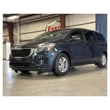 2015 Kia SEDONA LX