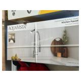 Commercial Style Pull Down Kitchen Faucet