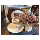 Picher and Bowl, Vase, Picture