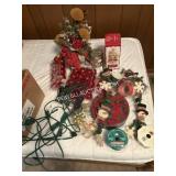 Various Christmas Dï¿½cor