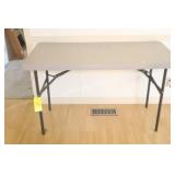 48" POLY FOLDING TABLE