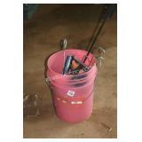 PAIL WITH SAWS & CHALKING GUNS