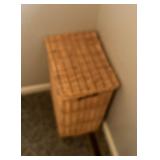 CONTENTS OF BATHROOM - DOES NOT INCLUDE FIXTURES!!