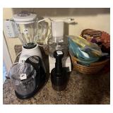 BLENDER, CHOPPER, TRIVETS, ETC.