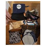 TOTE BAGS AND POCKET BOOKS