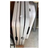 2 6 FT FOLDING TABLES