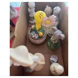 Box With Assorted Figurens