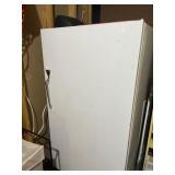 J.C. PENNY UPRIGHT FREEZER - WORKS