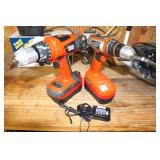 2 BLACK & DECKER 18V DRILLS W/1 CHARGER 2 BLACK & DECKER 18V DRILLS W/1 CHARGER