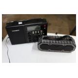 GRUNDIG S450DXL FIELD RADIO W/PORTABLE SPEAKER GRUNDIG S450DXL FIELD RADIO W/PORTABLE SPEAKER