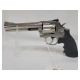 S&W MODEL: 685-4 - .357 MAGNUM REVOLVER S&W MODEL: 685-4 - .357 MAGNUM REVOLVER