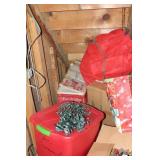 CONTENTS OF CLOSET: CHRISTMAS ITEMS CONTENTS OF CLOSET: CHRISTMAS ITEMS