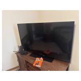 MAGNAVOX 50 IN. FLATSCREEN TV MAGNAVOX 50 IN. FLATSCREEN TV