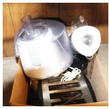 BOX KITCHEN ITEMS: MIXER, COFFEE POT, ETC. BOX KITCHEN ITEMS: MIXER, COFFEE POT, ETC.