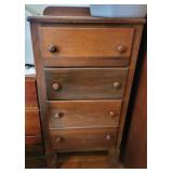 4 DRAWER WOOD CHEST - 20" X 17" X 40" 4 DRAWER WOOD CHEST - 20" X 17" X 40"