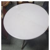 CAST IRON BASE, MARBLE TOP ICE CREAM PARLOR TABLE CAST IRON BASE, MARBLE TOP ICE CREAM PARLOR TABLE