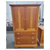 BASSETT FURNITURE - CHERRY ARMOIRE BASSETT FURNITURE - CHERRY ARMOIRE