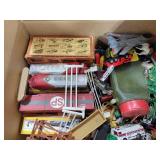 MODEL TRAIN AND TRAIN RELATED TOYS AND TRACK MODEL TRAIN AND TRAIN RELATED TOYS AND TRACK