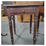 PRIMITIVE OAK ONE DRAWER NIGHT STAND - PRIMITIVE OAK ONE DRAWER NIGHT STAND -