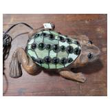 ELECTRIC FROG LAMP WITH STAINED GLASS ELECTRIC FROG LAMP WITH STAINED GLASS