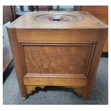 VICTORIAN WALNUT COMMODE W/CERAMIC INSERT AND LID VICTORIAN WALNUT COMMODE W/CERAMIC INSERT AND LID