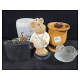 WOODEN CUP, CERAMIC MUG, FLASK, BEAR FIGURINE WOODEN CUP, CERAMIC MUG, FLASK, BEAR FIGURINE