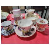 COLLECTION OF TEACUPS AND SAUCERS - 9 SETS COLLECTION OF TEACUPS AND SAUCERS - 9 SETS