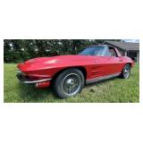1963 CHEVROLET CORVETTE STINGRAY - 26.966 MILES