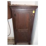 SINGLE DOOR WOOD CABINET