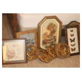 FRAMED PRINTS & WALL PLAQUES