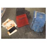 2 PAIR WELDING GLOVES & WELDING HELMET GLASS