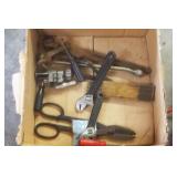 CHAIN BINDER, GLOVES,PAINT GUN ETC