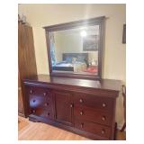 6 DRAWER DRESSER WITH MIRROR
