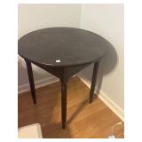 1 DRAWER TABLE