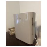 LEVOIT AIR PURIFIER