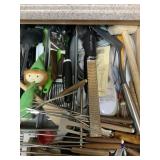 2 DRAWERS ASSORTED KITCHEN UTENSILS/BAKING SHEETS