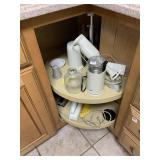 KITCHEN MIXERS & ASSORTED CHOPPERS