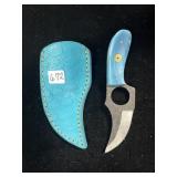 6" DAMASCUS STEEL BLADE, FINGER HOLE GRIP, SHEATH