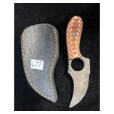 6" DAMASCUS FINGER HOLE GRIP W/ SHEATH