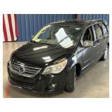 2013 Volkswagen ROUTAN SEL