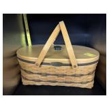 LONGABERGER GENEROSITY BASKET (1999)