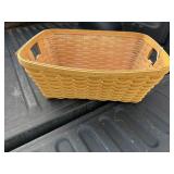 LONGABERGER LAUNDRY BASKET (1998)