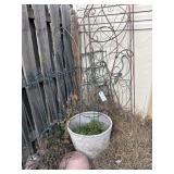 TRELLISES, SHEPARD HOOKS