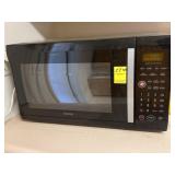 KENMORE MICROWAVE (WORKS)