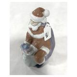 LLADRO "A GIFT FROM SANTA" PORCELAIN FIGURINE -