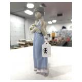 LLADRO "SPRING TOKEN" PORCELAIN FIGURINE - 9 INCH
