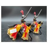 2PC- DISNEY - METAL KNIGHT RIDING BLACK STALLION