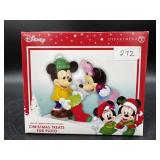 DISNEY- CHRISTMAS TREATS WITH PLUTO FIGURE