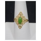 14K GOLD JADE RING - SIZE: 9 - 2.1 GR TW