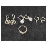 STERLING SILVER JEWELRY: RING (SIZE 7),